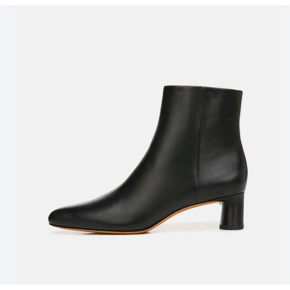 Vince Black Women's Hilda Leather Ankle Boot Booties NWOB Size 8.5 - Picture 1 of 14